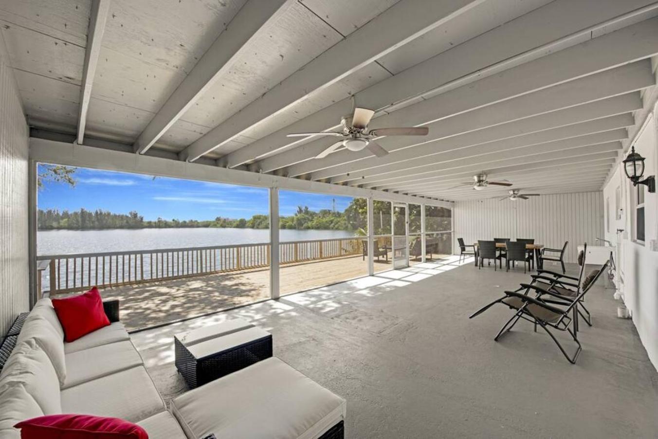 Lake House Unit 1 By Pmi Davie Esterno foto
